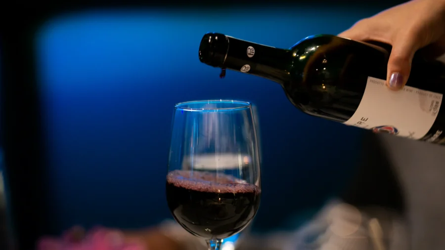 Study Links Weight Loss Drugs to Delayed Alcohol Intoxication