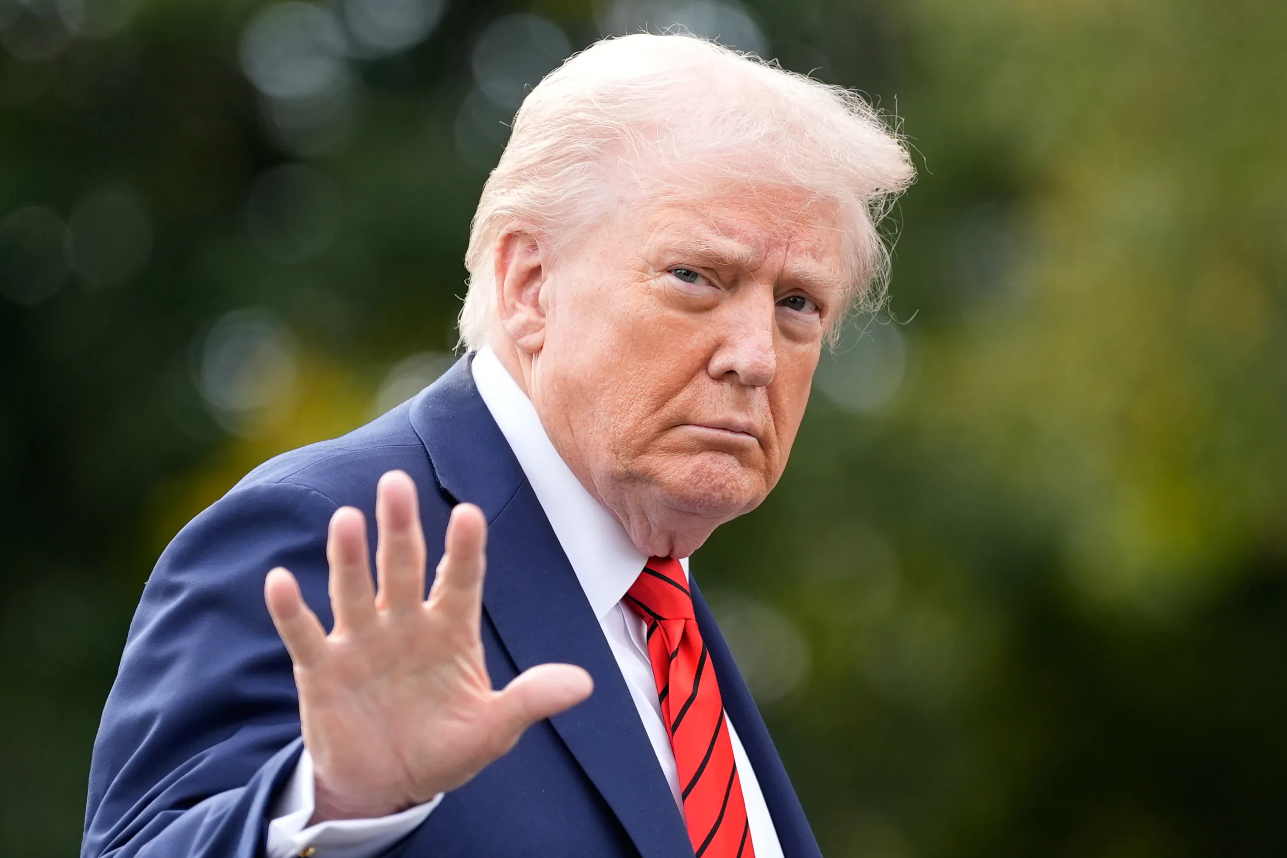 Trump Sets Off for the Middle East to Mark Cease-Fire Deal