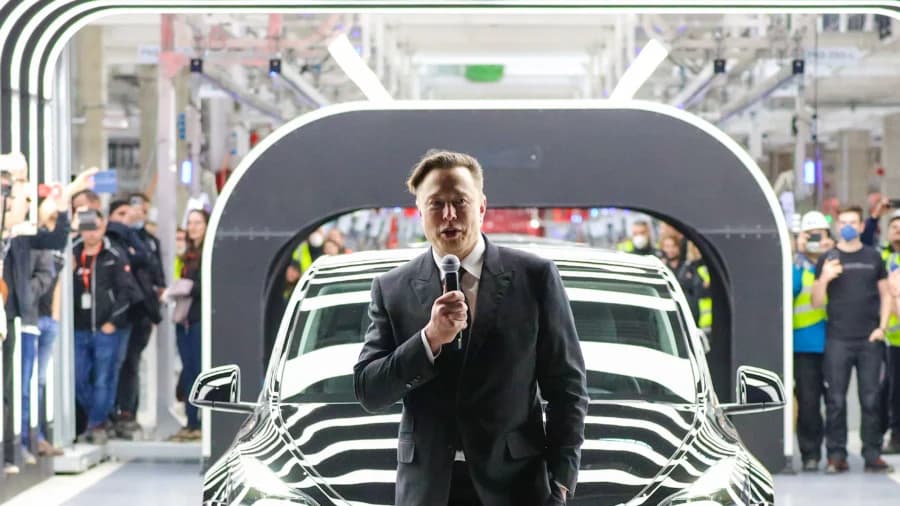 Musk's Legal Battle Over $56 Billion Tesla Compensation Enters Final Showdown
