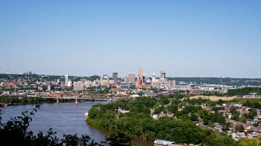 Third-Floor Balcony in Cincinnati Collapses, Sending 10 People to the Hospital
