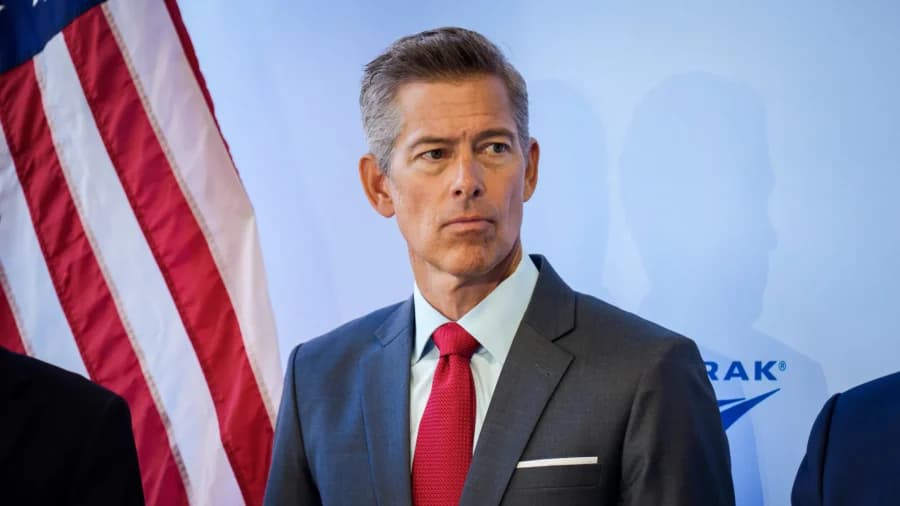 Transportation Secretary Warns of ‘Travel Armageddon’ If Shutdown Continues