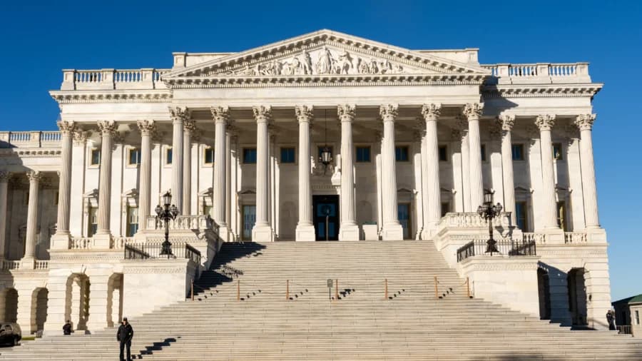 Senate Deal to Advance Government Funding ‘Just a Band-Aid’: Political Commentator