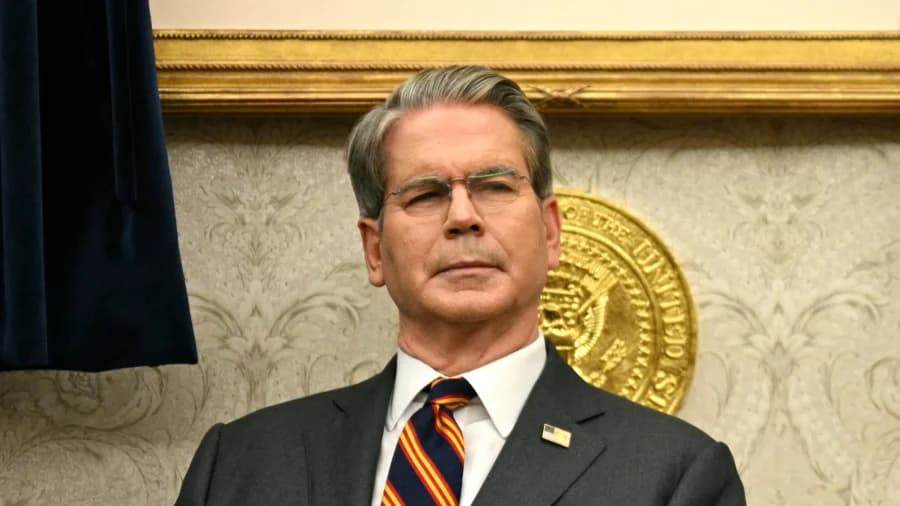 Bessent Says Americans to See 'Substantial Refunds' Next Year, No Risk of