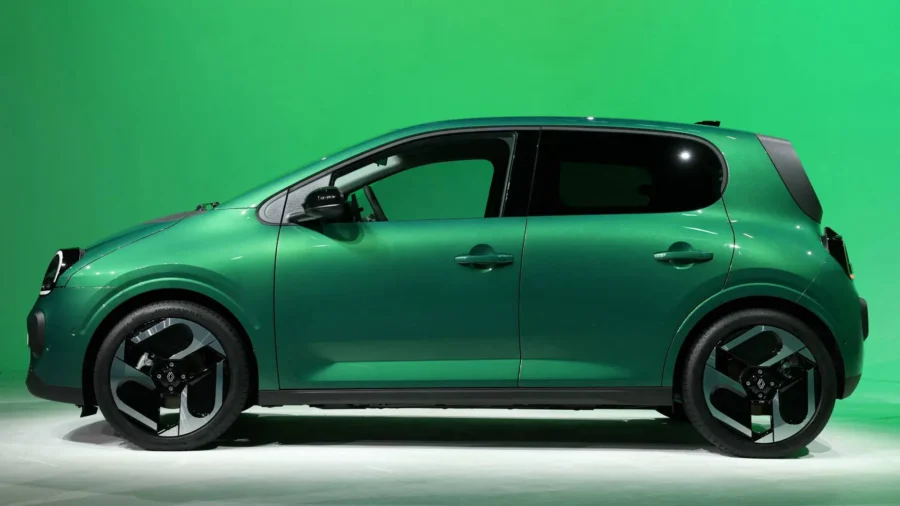 Trump Announces 'Tiny Cars' to Be Built in America