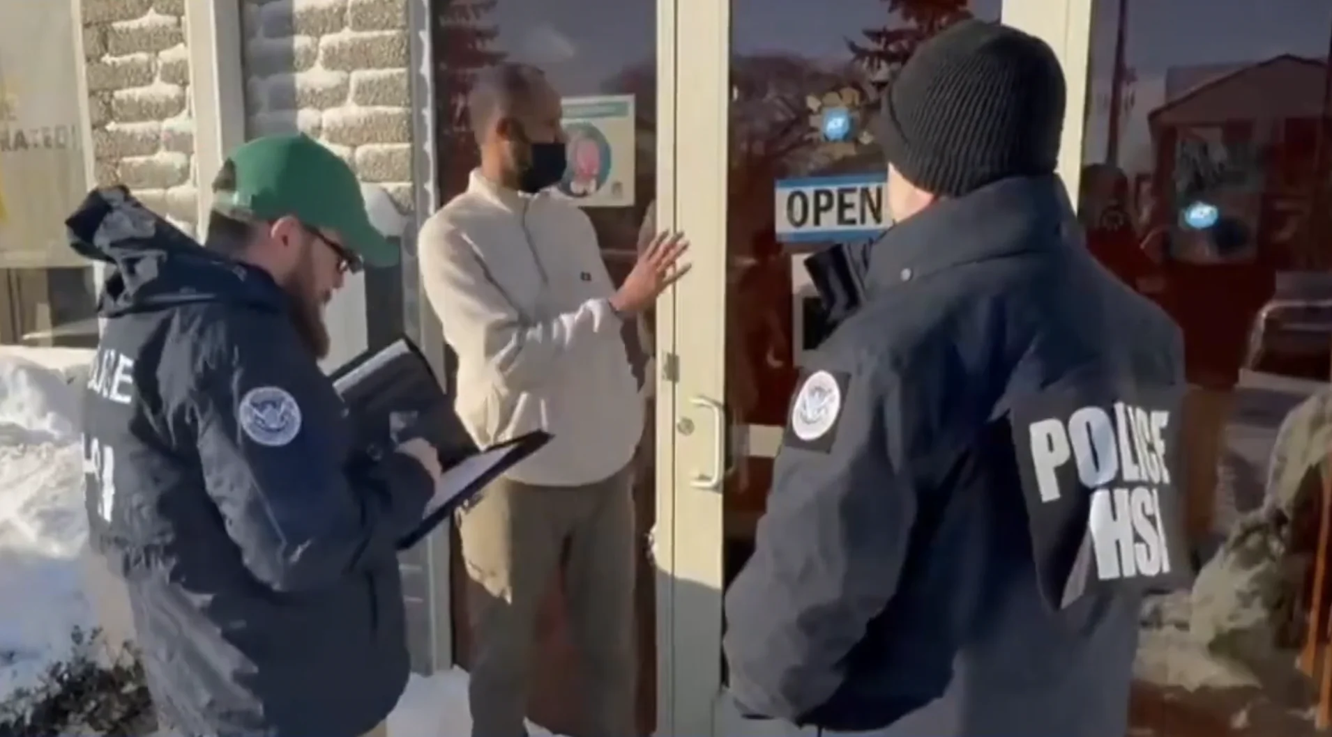 Federal Agents Surge to Minneapolis Area to Carry Out 'Largest Immigration