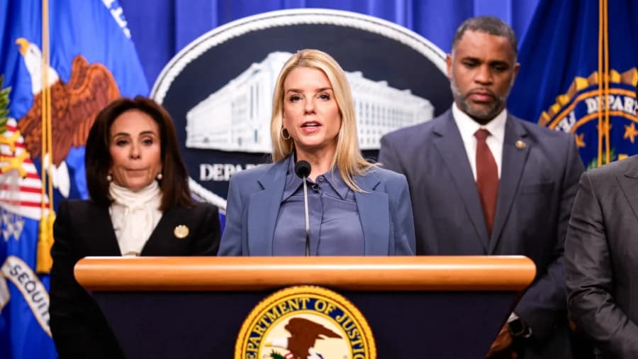 Bondi Vows to Hold Former Officials Accountable for 'Government Weaponization'