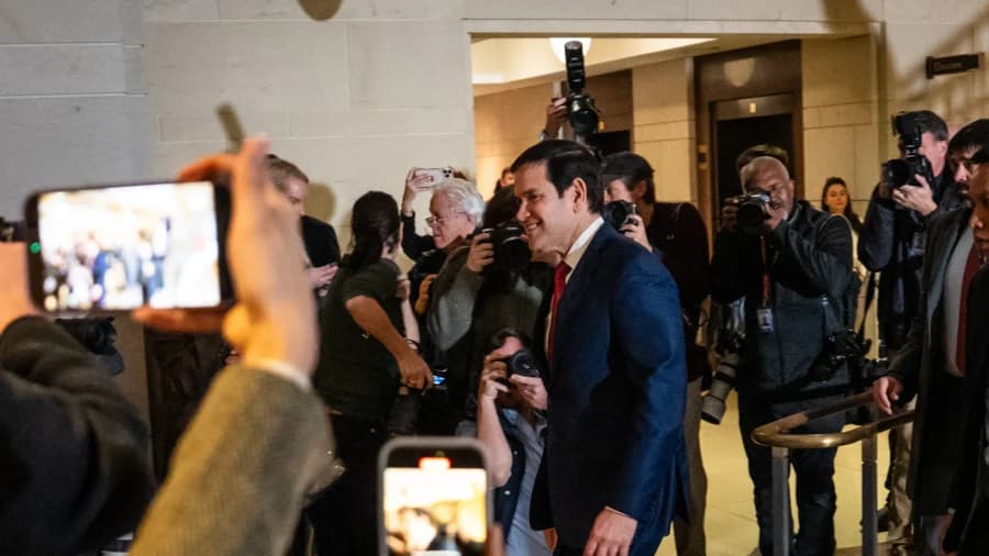 Hegseth, Rubio Brief Lawmakers on US Operation in Venezuela