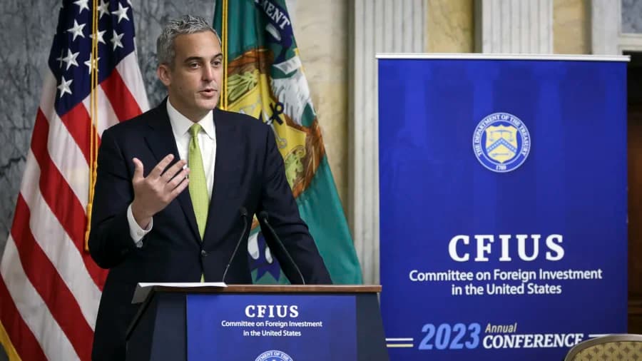 LIVE NOW: House Financial Services Committee Holds Hearing on Committee on