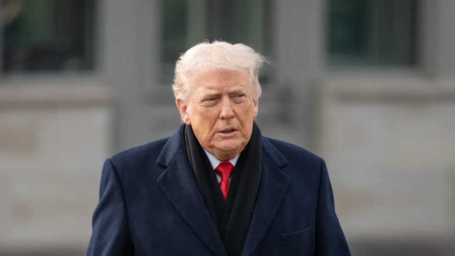 Trump Warns Iran Against Targeting US Bases