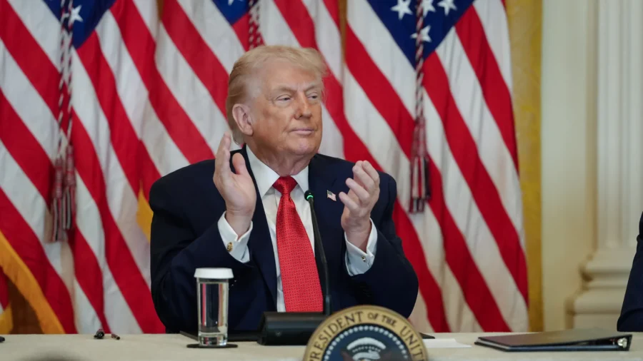 LIVE NOW: Trump Participates in Reception With Business Leaders at Davos