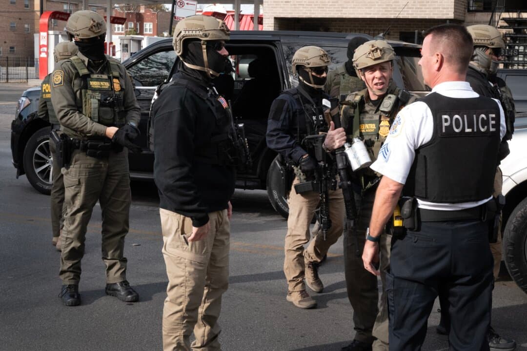 Trump: Crime in Chicago Down Since ‘Operation Midway Blitz’ Began