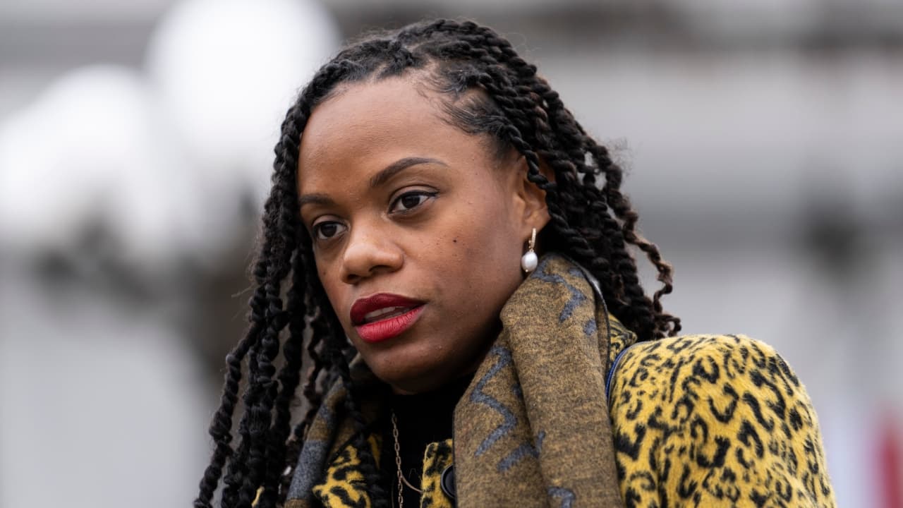 Black Caucus members call out Trump after House vote to release Epstein files