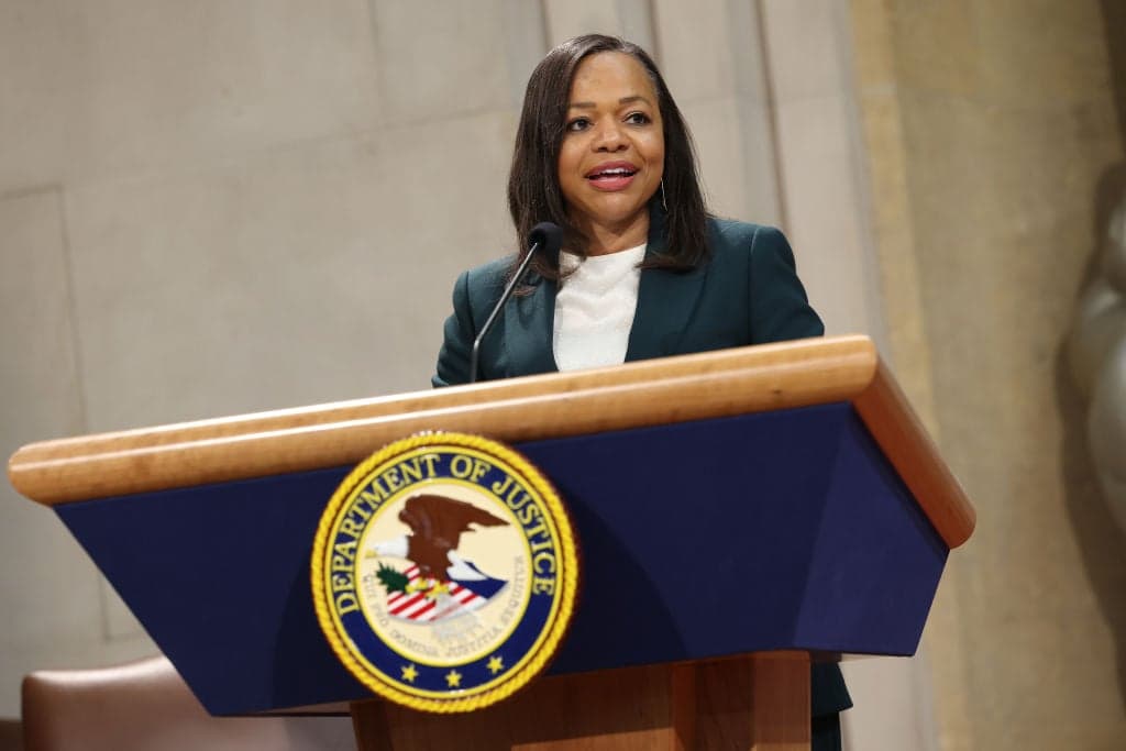 DOJ sees mass resignations after Trump official declines to invetigate ICE