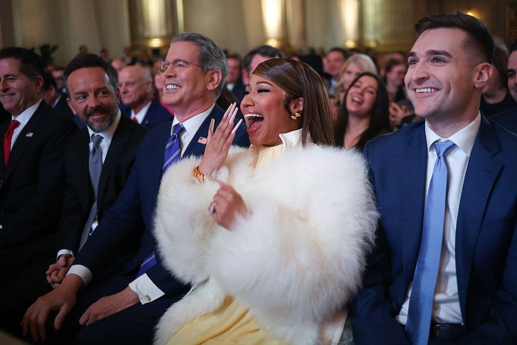 'Not the flex she thinks it is': Nicki Minaj slammed after doubling down on