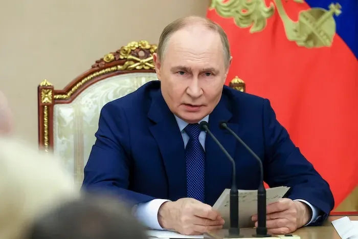 Trump will speak with Putin as he considers Ukraine's push for long-range