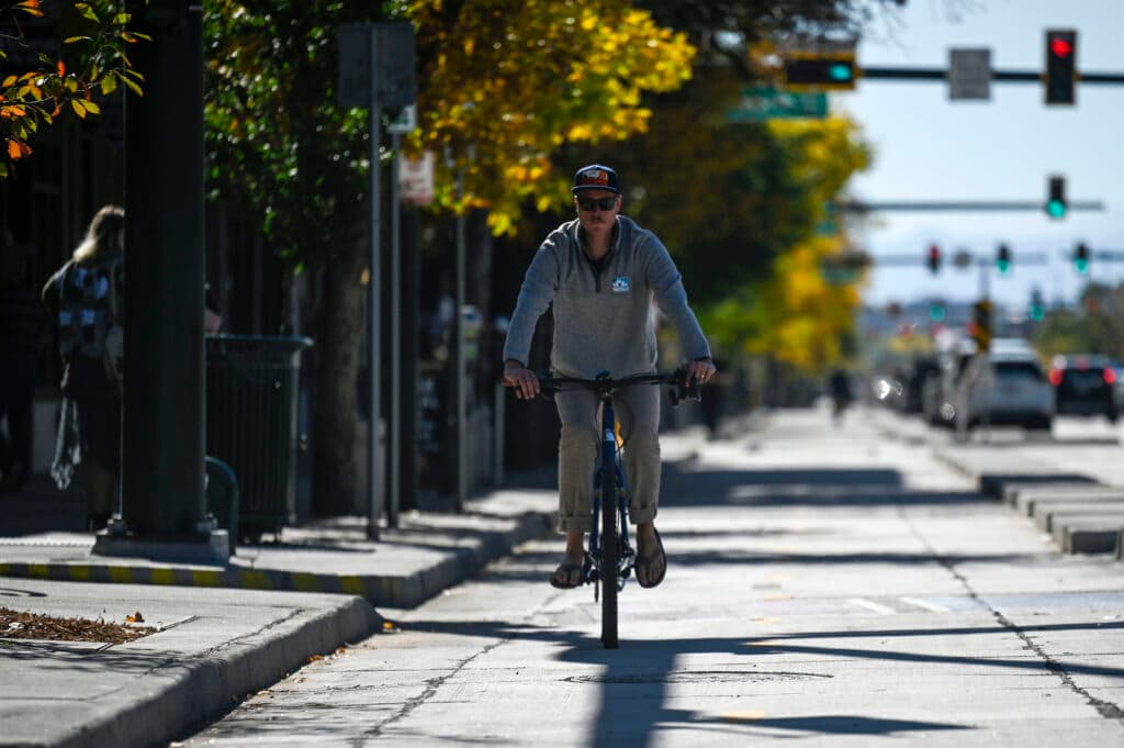As bike deaths spike, shop owners opposed to infrastructure changes decry