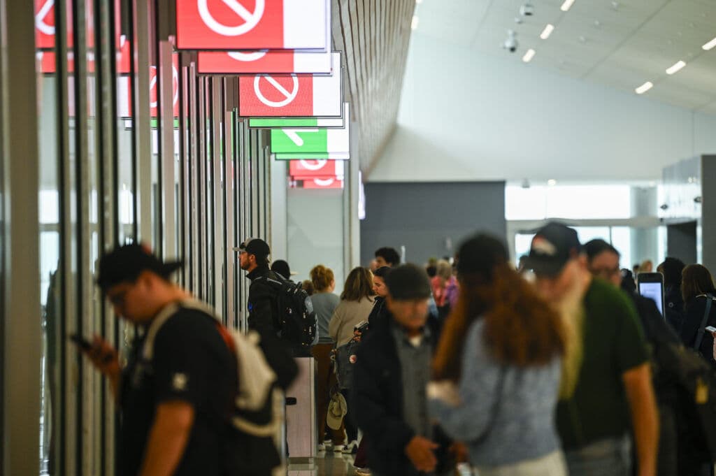 DIA seeks federal OK to pay for salaries of air traffic controllers