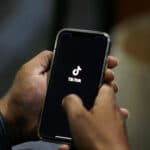 New Jersey signs legislation banning cellphones in schools