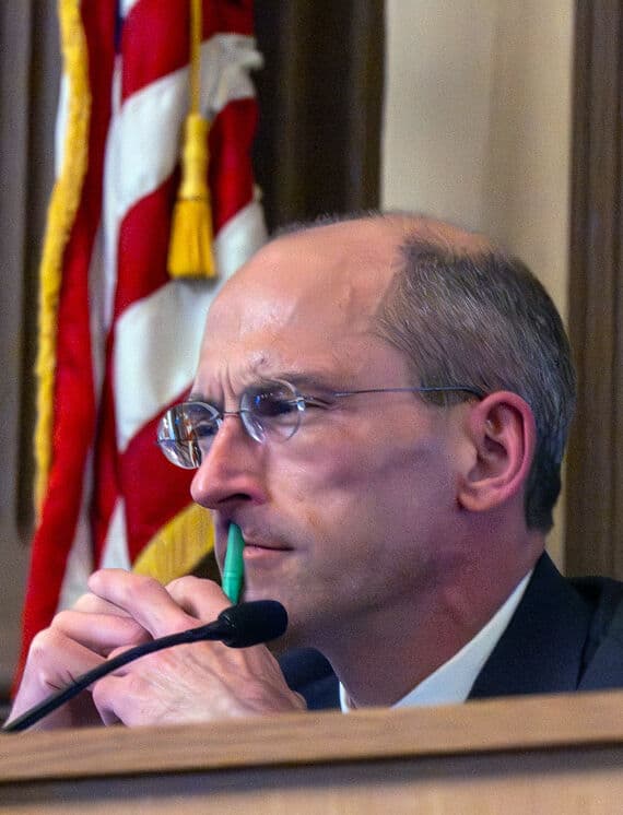 Colorado legislators advance proposal allowing lawsuits against federal