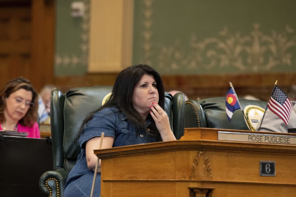 Former Colorado wildlife director heads to Wyoming