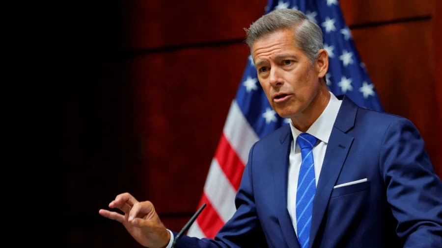 Transportation Secretary Holds Press Conference on Shutdown Impact at LaGuardia Airport