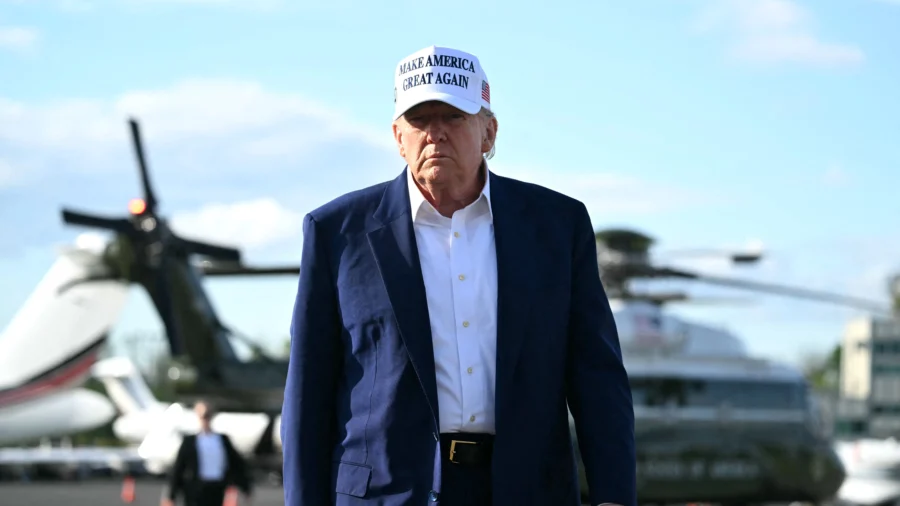 Illinois Graduate Student Charged With Threatening Trump