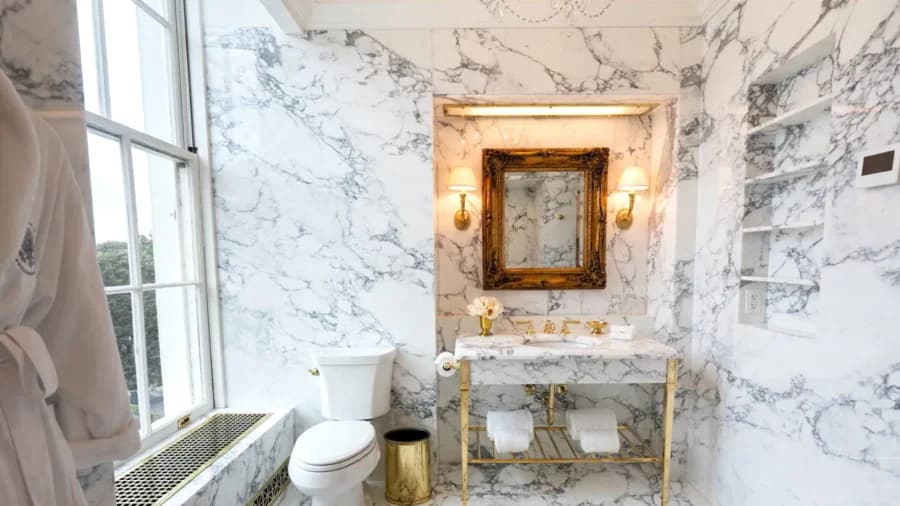 Trump Posts Pictures of White House’s Renovated Lincoln Bathroom