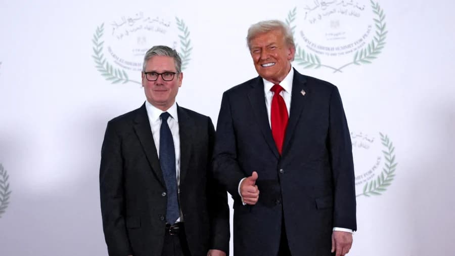 UK's Starmer Discusses Ukraine Peace Efforts in Call With Trump