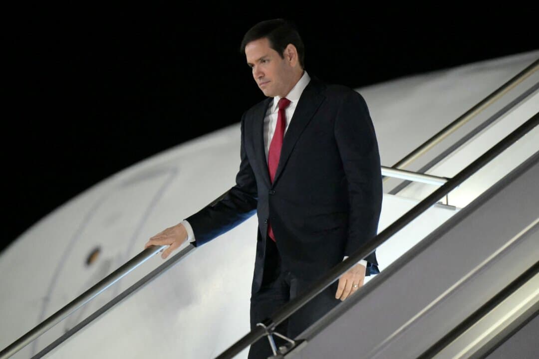 Rubio Speaks With Chinese Foreign Minister Ahead of Trump–Xi Meeting