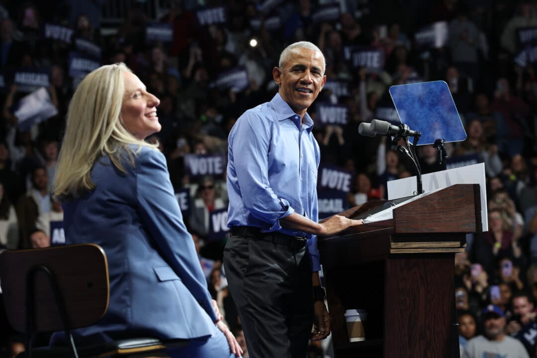 Obama Joins Campaign Trail in Democrats’ Final Push Before Elections