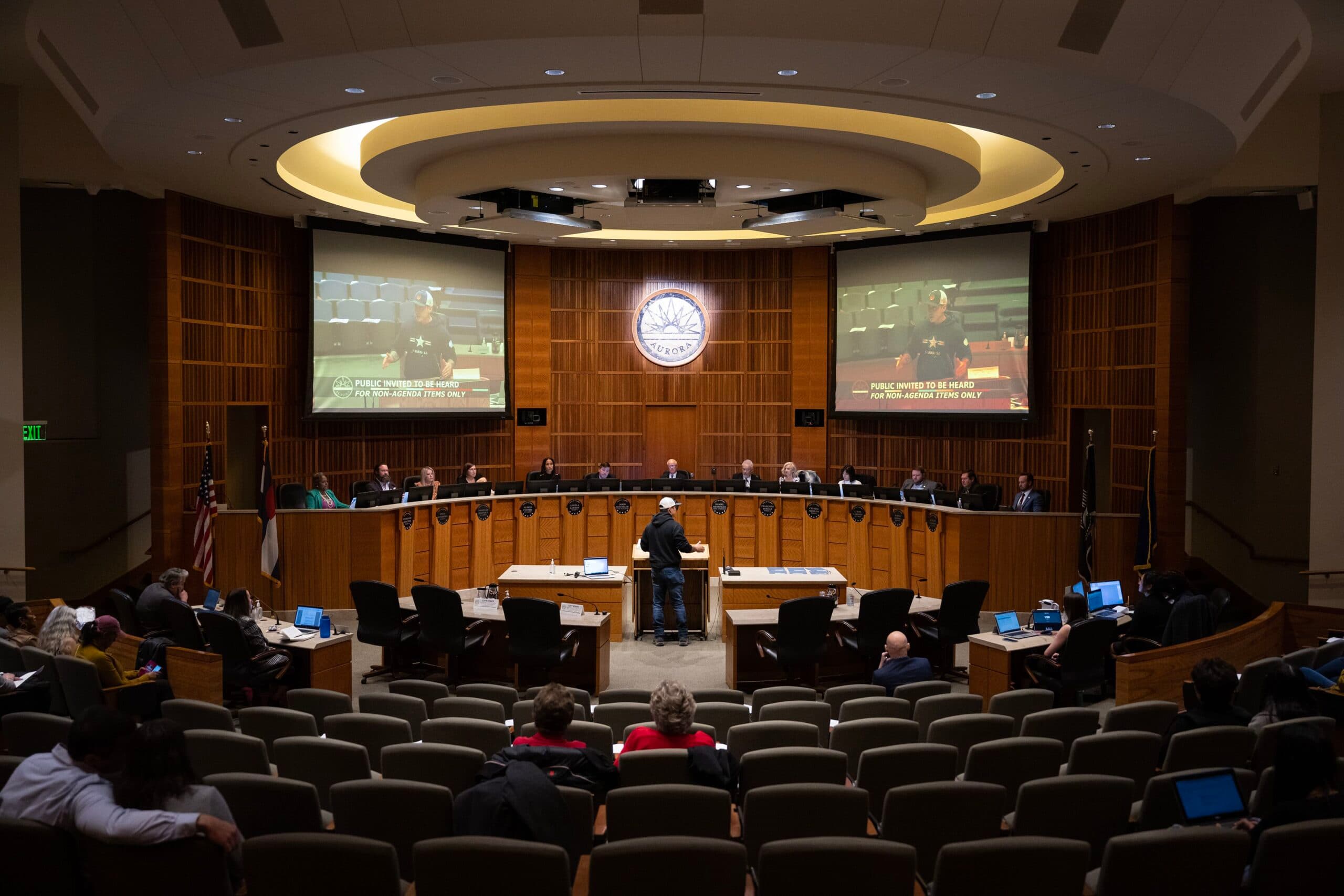 Progressives take early lead over Jurinsky in Aurora council race