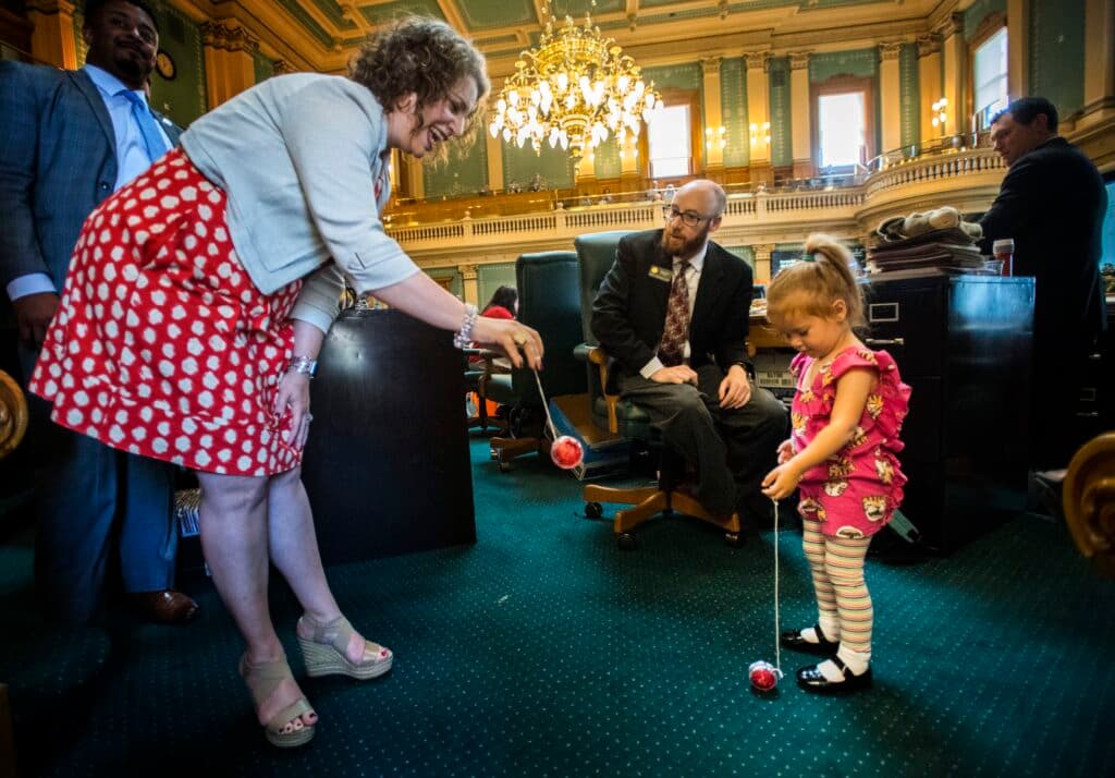 President Pro Tem Sen. Dafna Michaelson Jenet announces resignation from