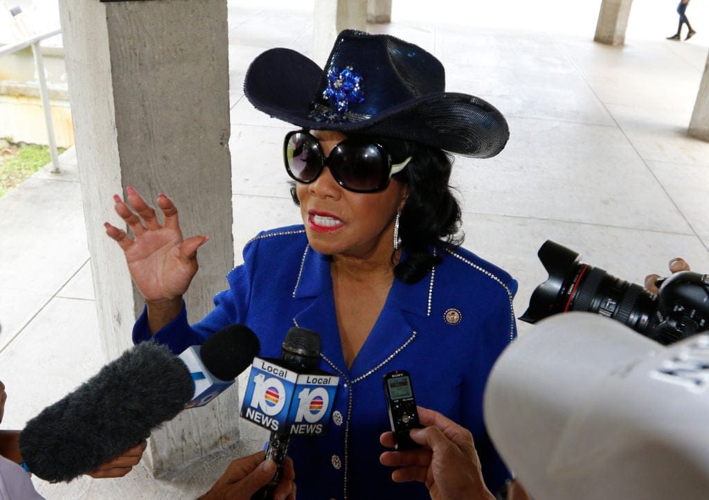 frederica wilson apology