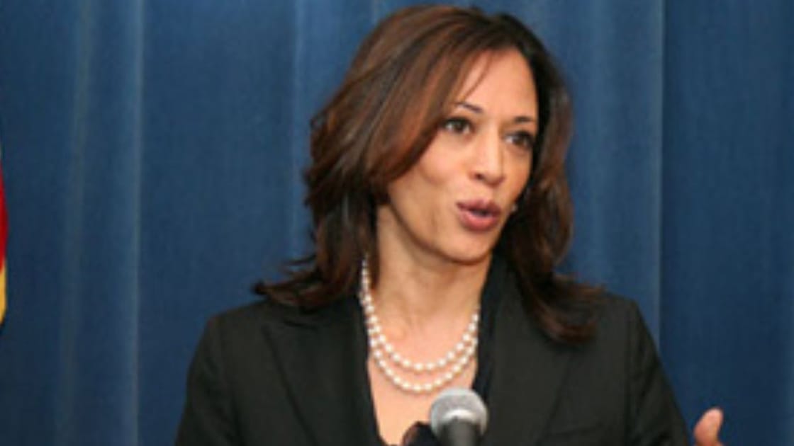 kamala harris border