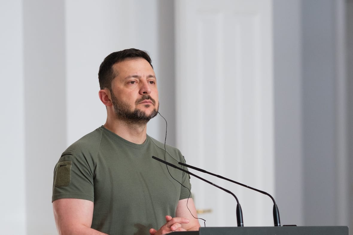 Ukrainian,President,Volodimir,Zelenski,Meets,With,Prime,Minister,Pedro,Sanchez