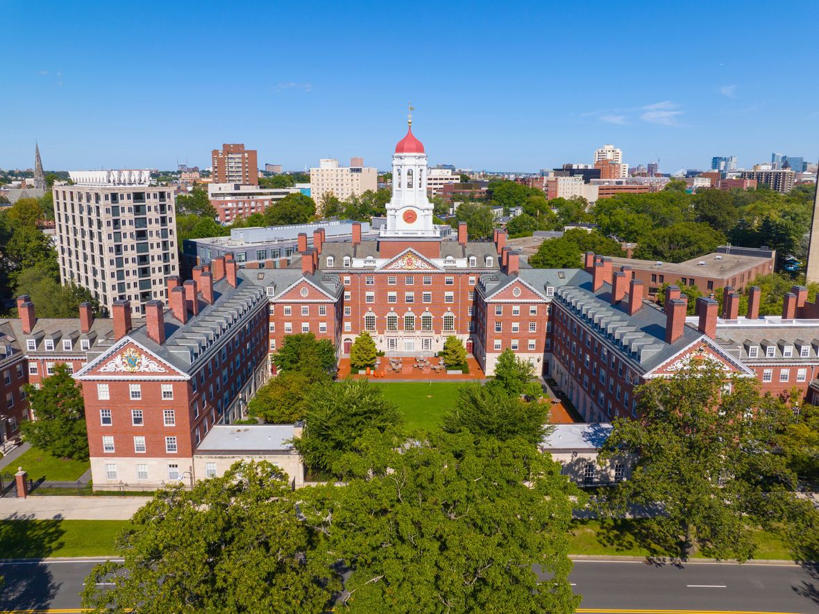 Henry,Dunster,House,Of,Harvard,University,Aerial,View,At,945