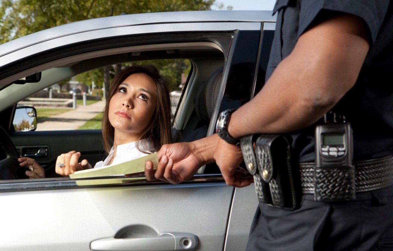 woman pulled over calling santa