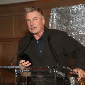 alec baldwin twitter