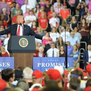 trump mccain rally