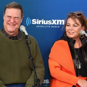 John Goodman defends Roseanne