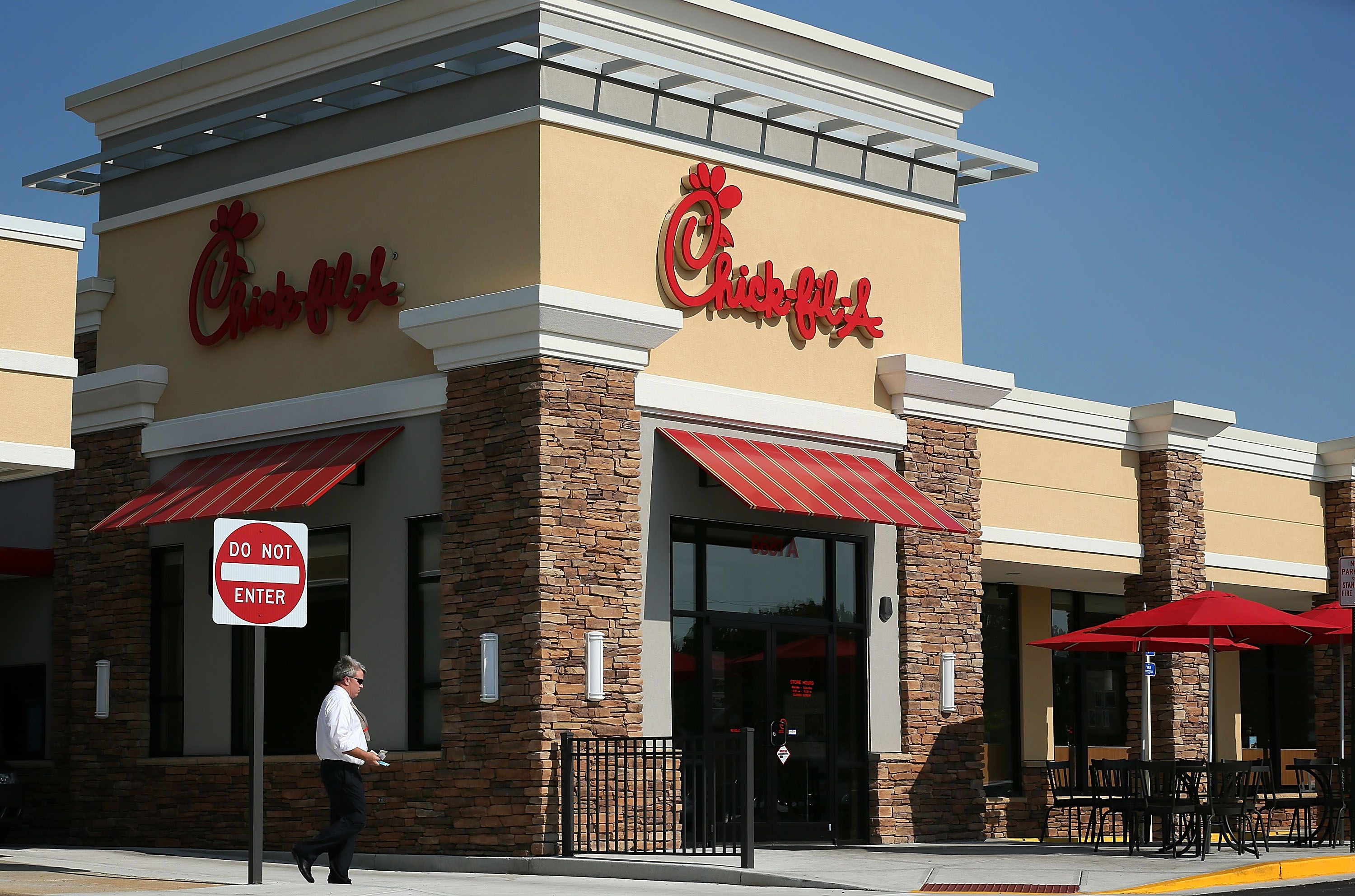 trump couple chick fil a