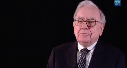Warren Buffett’s Massive Selloff of Billions in Stocks Raises Alarm Bells About Economy, Recession