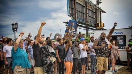 critical race theory cons