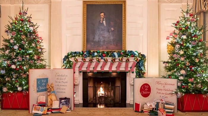 The stockings were hung by the chimney with care ... except for the daughter of Hunter Biden's - who he had with a stripper while he was dating his brother's widow whom he cheated on his wife with - which could be found nowhere.