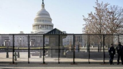 capitol fence