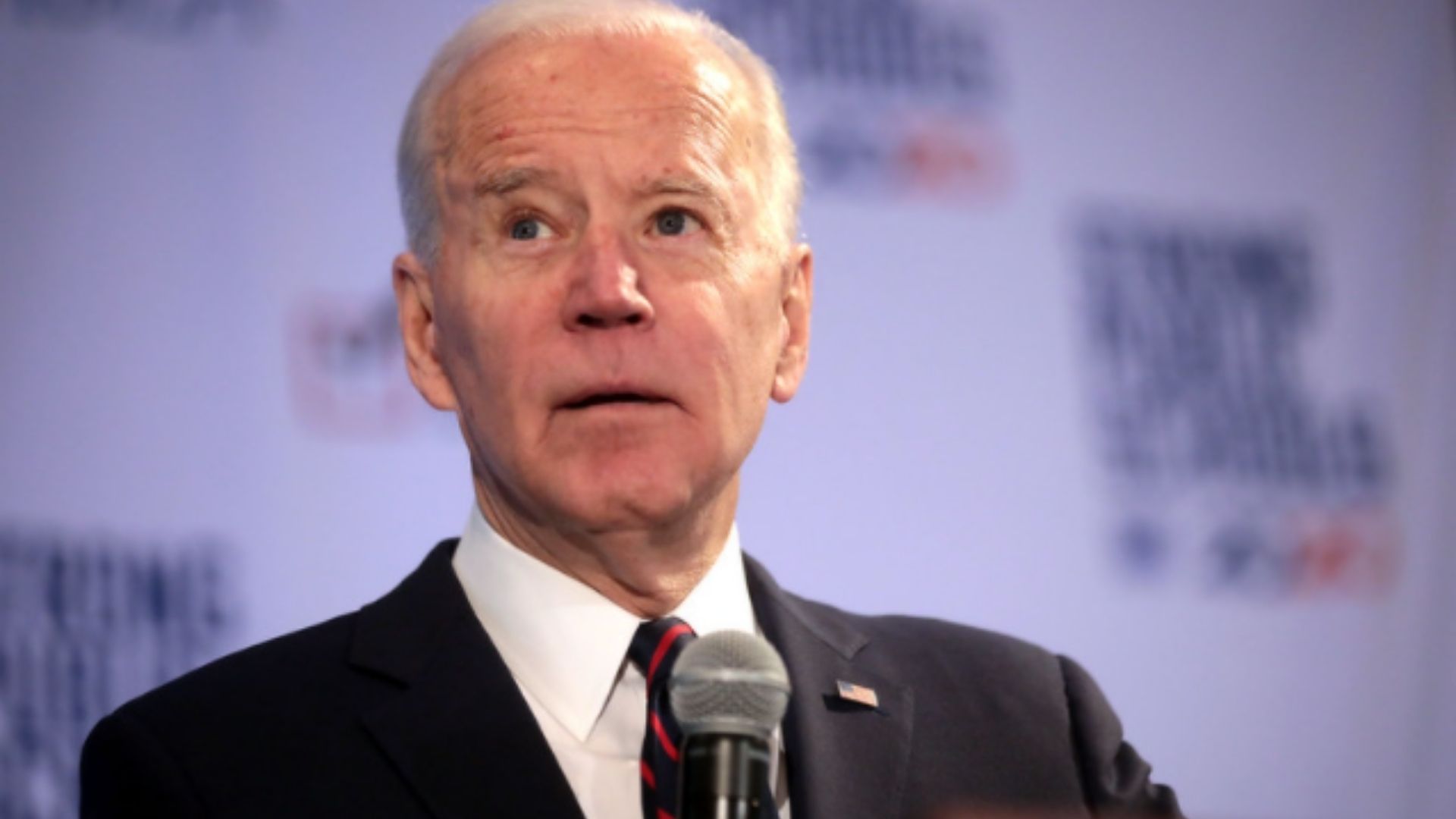 poll-biden-officially-under-water-as-strong-majority-disapproves-of-his-foreign-policy-the