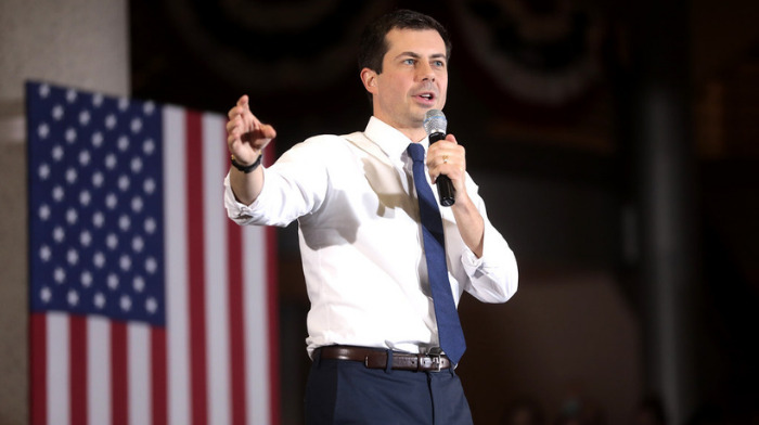 CNBC Host Sorkin Owns Mayor Pete On Country's Inflation Woes