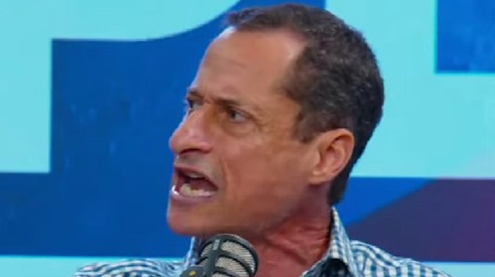 Convicted sex offender Anthony Weiner had a veritable meltdown when confronted by a podcast host about a conspiracy theory surrounding the Clinton body count.