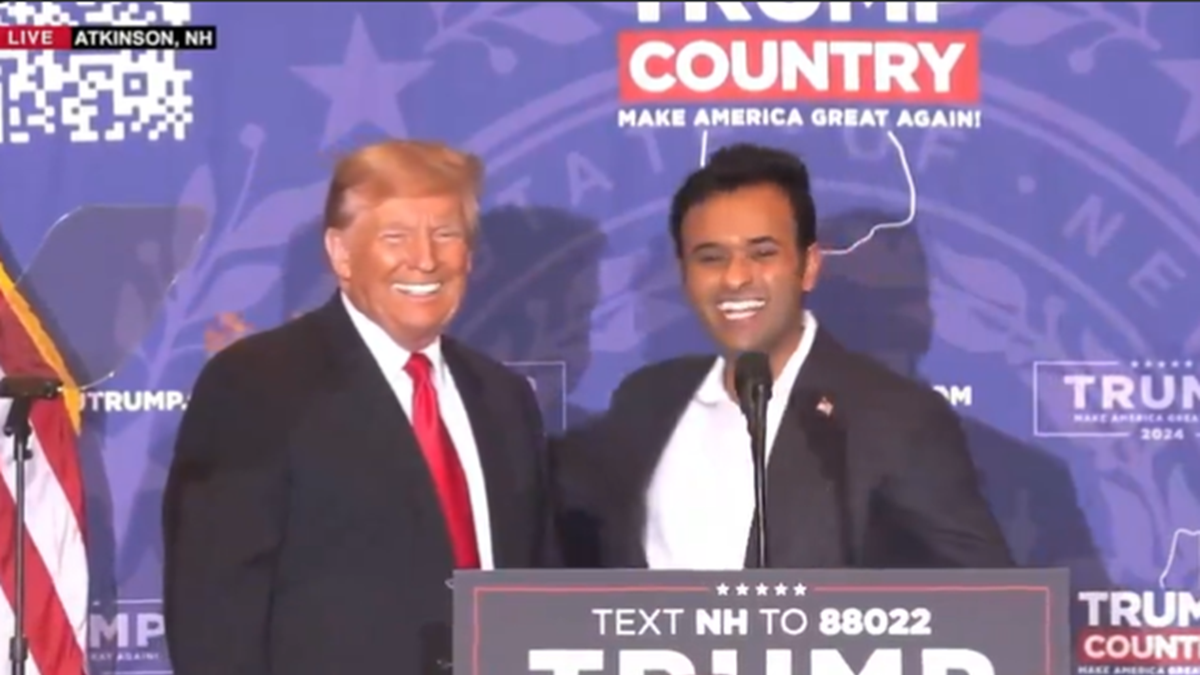 Ramaswamy Greeted With 'VP' Chants At Trump Rally As Former President ...