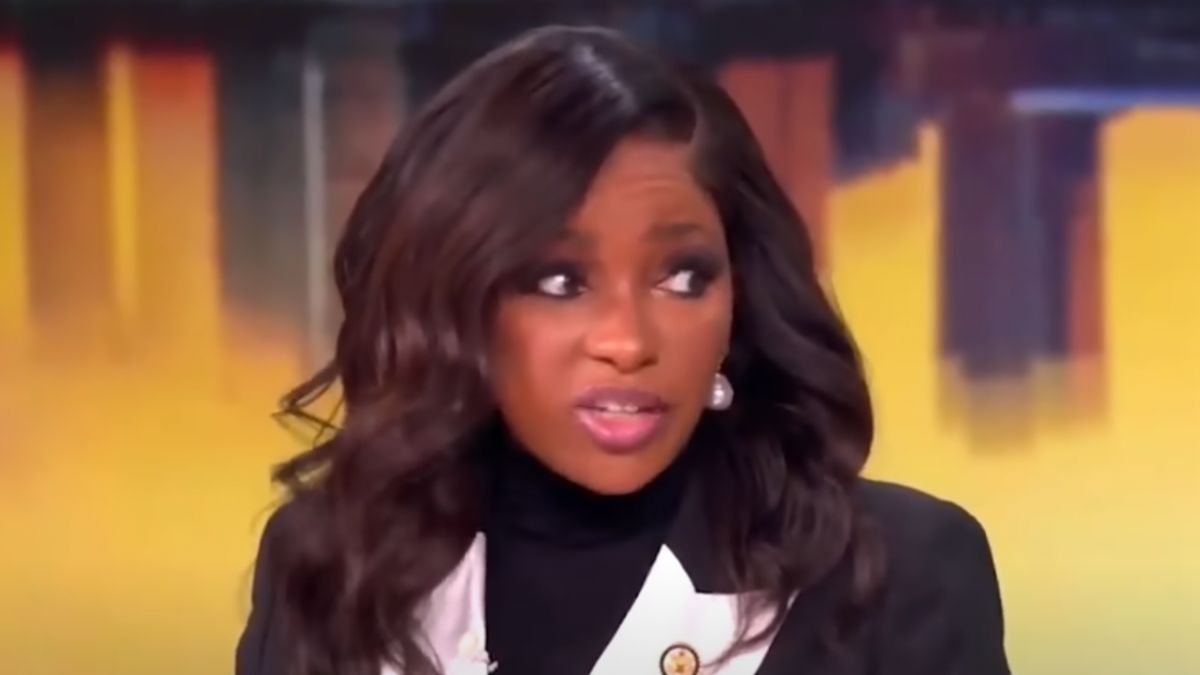 Crockett: Democrat Donors Want ‘Safest White Boy’ As 2028 Nominee